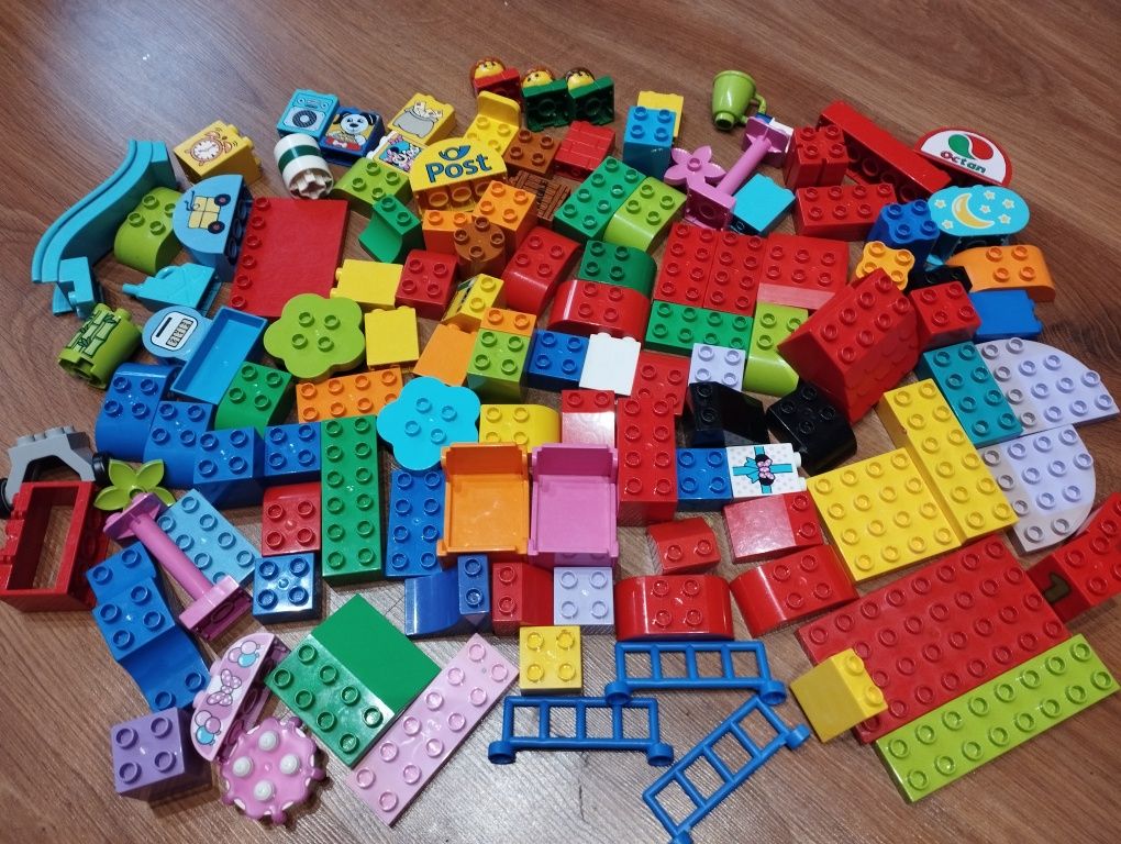 Ponad 120 klocków LEGO doplo