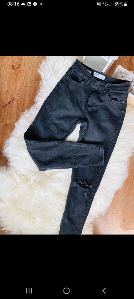 Spodnie rurki jeans denim high waist bershka czarne wysoki stan dziury