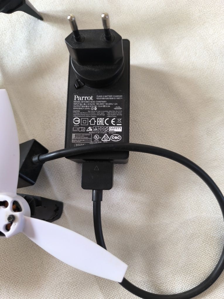 Vendo Drone Parrot Bebop 2