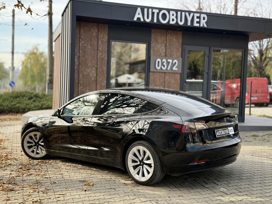 Tesla Model 3 Long Range DM