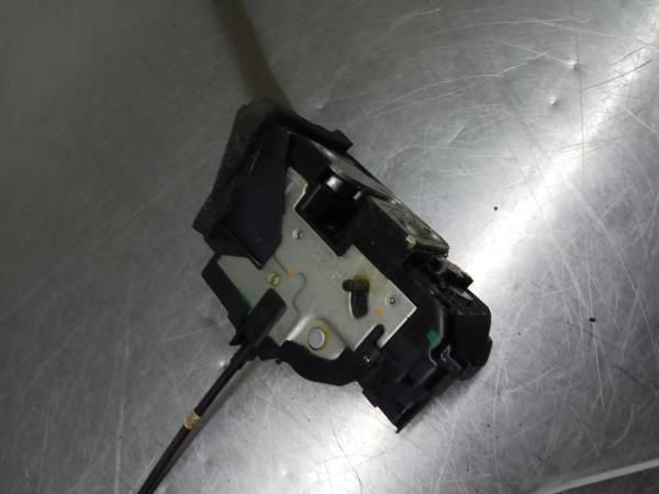 Fechadura / fecho porta trás direito NISSAN Juke (F15)