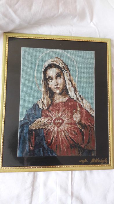 Ręcznie haftowany obraz "Serce Maryi"