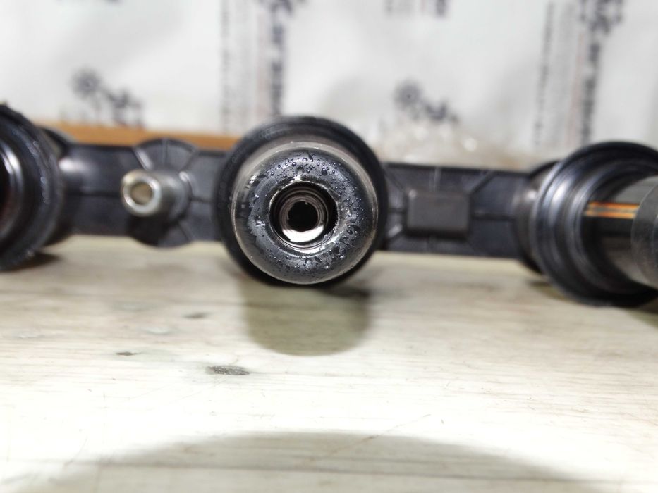 Котушка запалювання Opel Astra H Zafira B Vectra C 1.6 бензин 880153