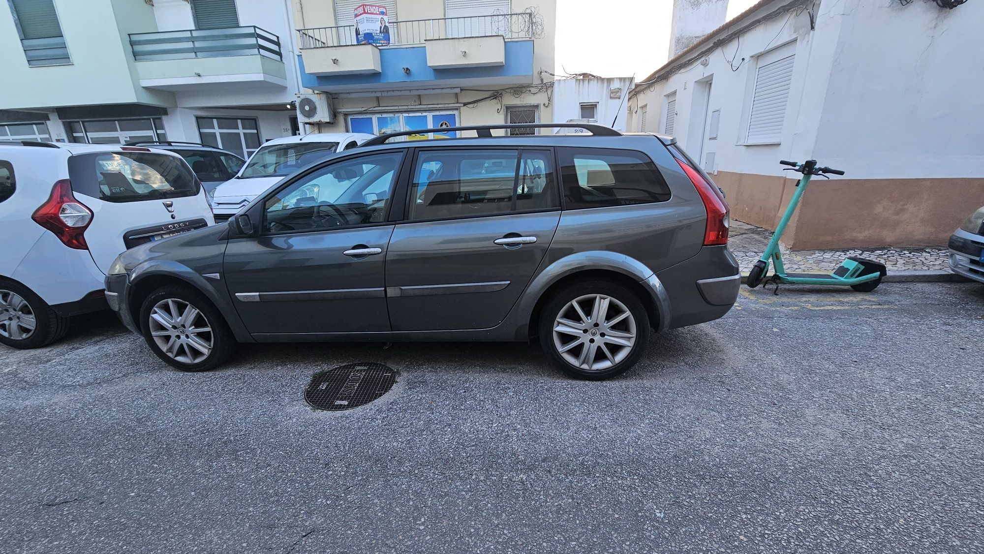 Megane  pra peças