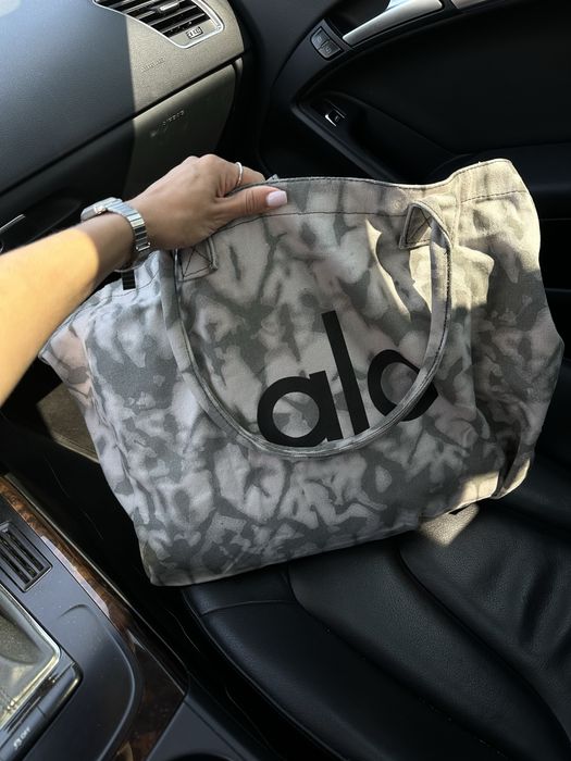 Шопер alo yoga, пляжна сумка, дорожня сумка, сумка для залу