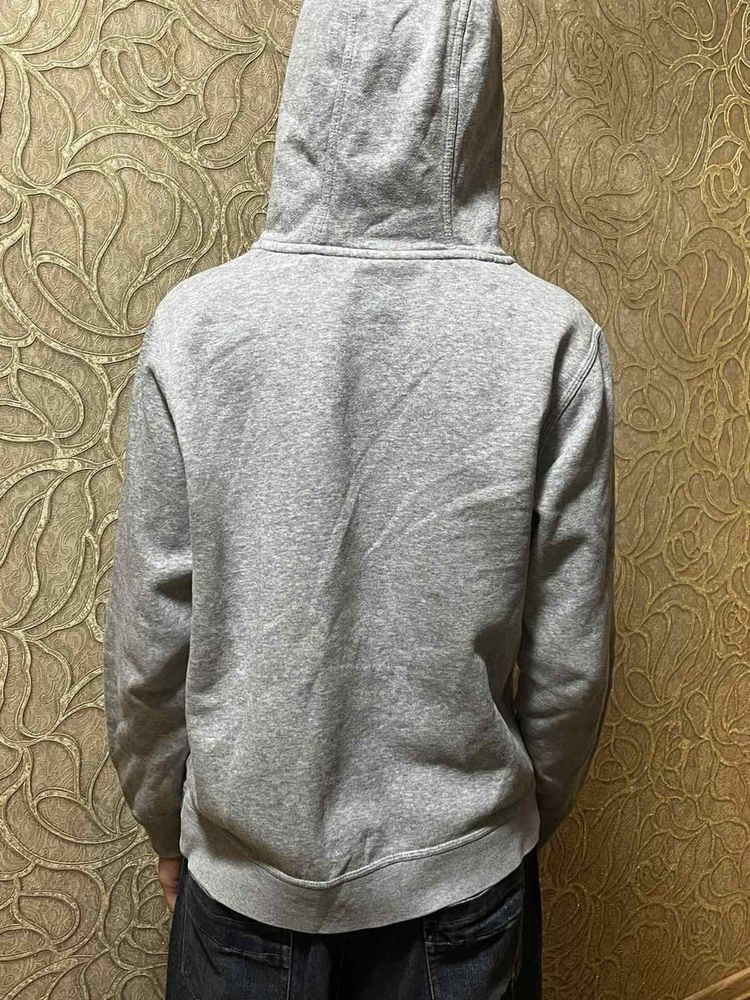 Nike hoodie s size