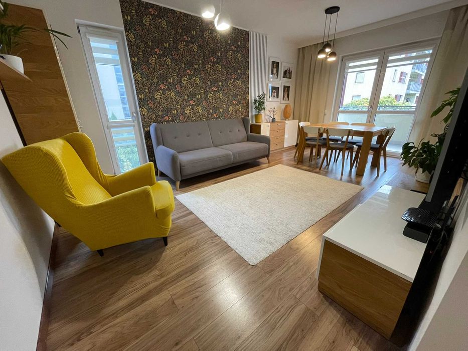 Mieszkanie 74m2, 3-pokoje, duży balkon, garaż- Pienista