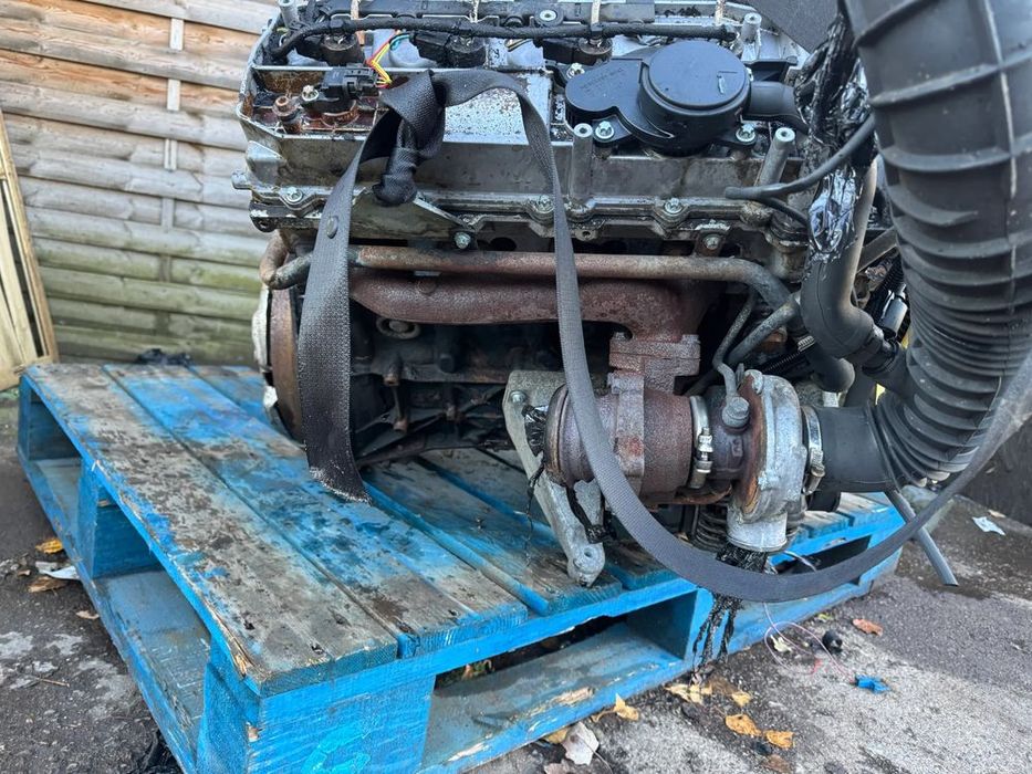 silnik om 646 983 2.2 cdi mercedes vito sprinter kompletny 211 tys km