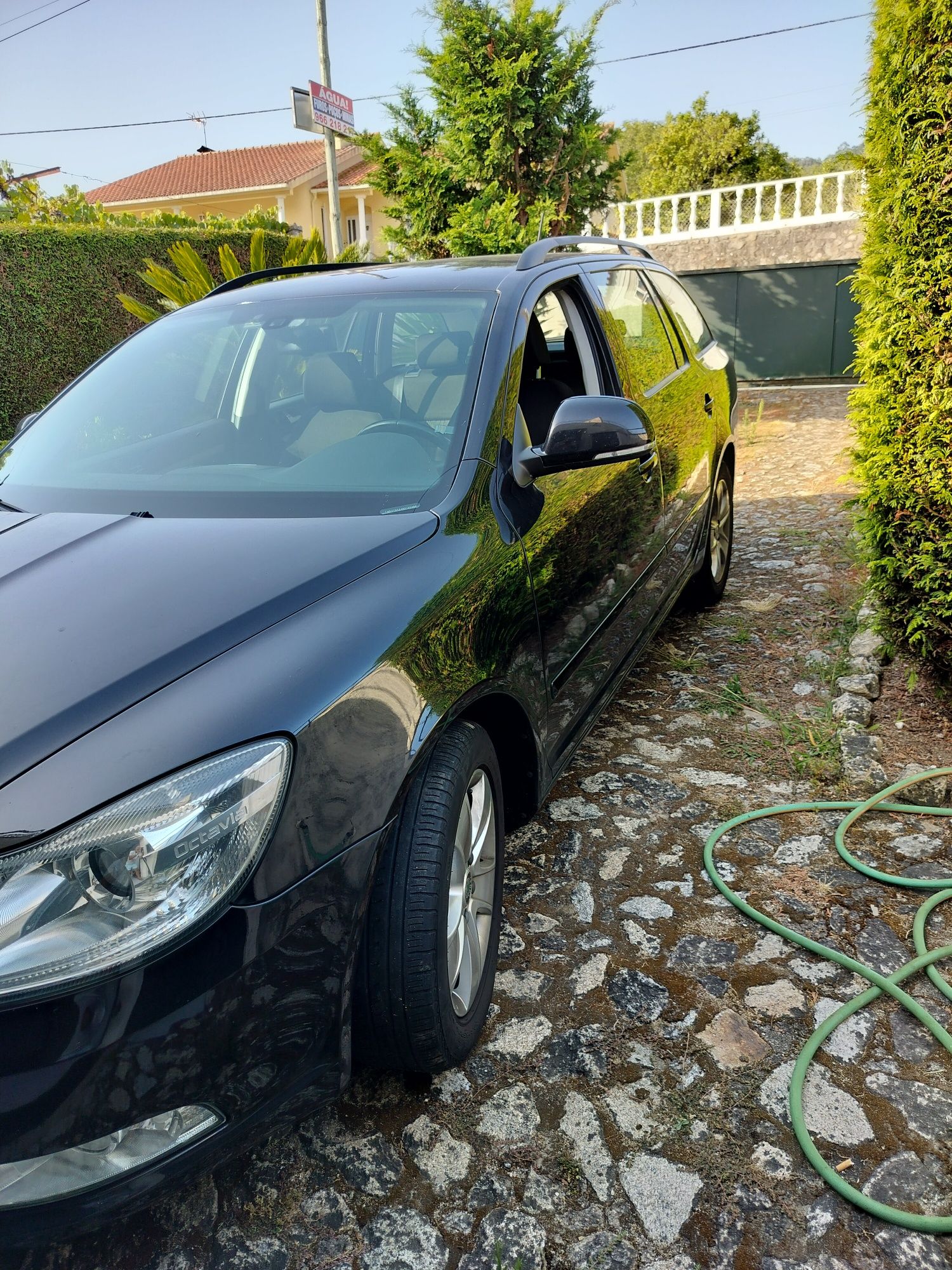 Carrinha Skoda impecável 2011