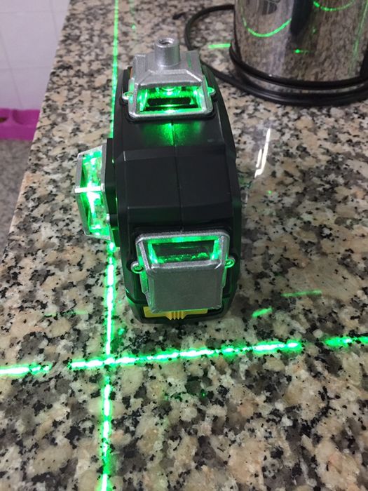Laser autonivelante 12 linhas novo linha verde