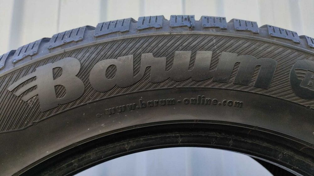2 sztuki opony zima 215/60/17 Barum Polaris 3 4x4 96H (GD952)