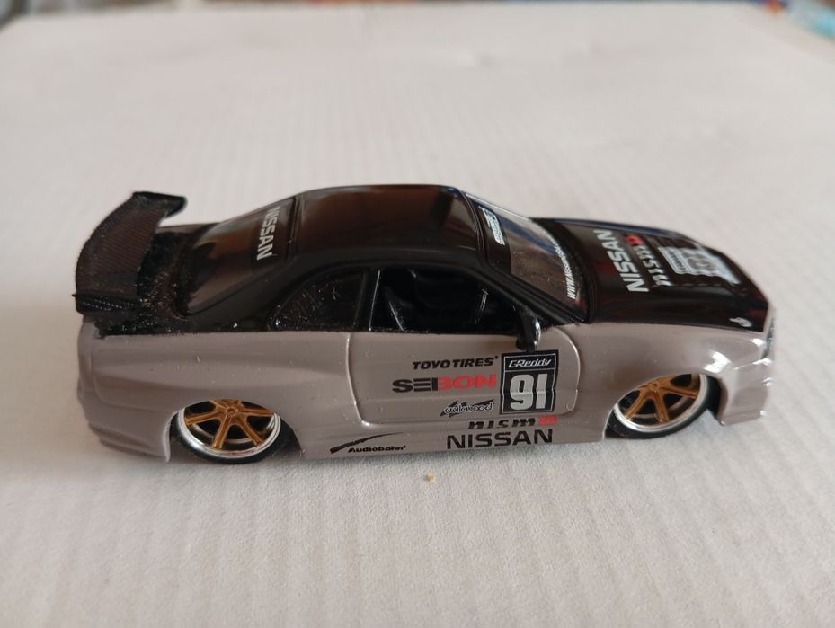 Unikat Nissan Skyline GT-R R34 2002 - Jada toys 1/64