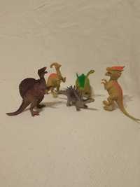 Продаю лотом фігурки динозавриків