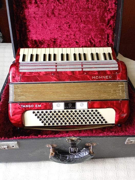 Akordeon Hohner Tango IIM. 96basy