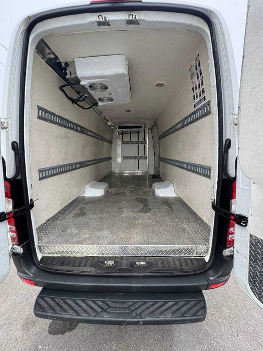 Mercedes Freightliner Sprinter