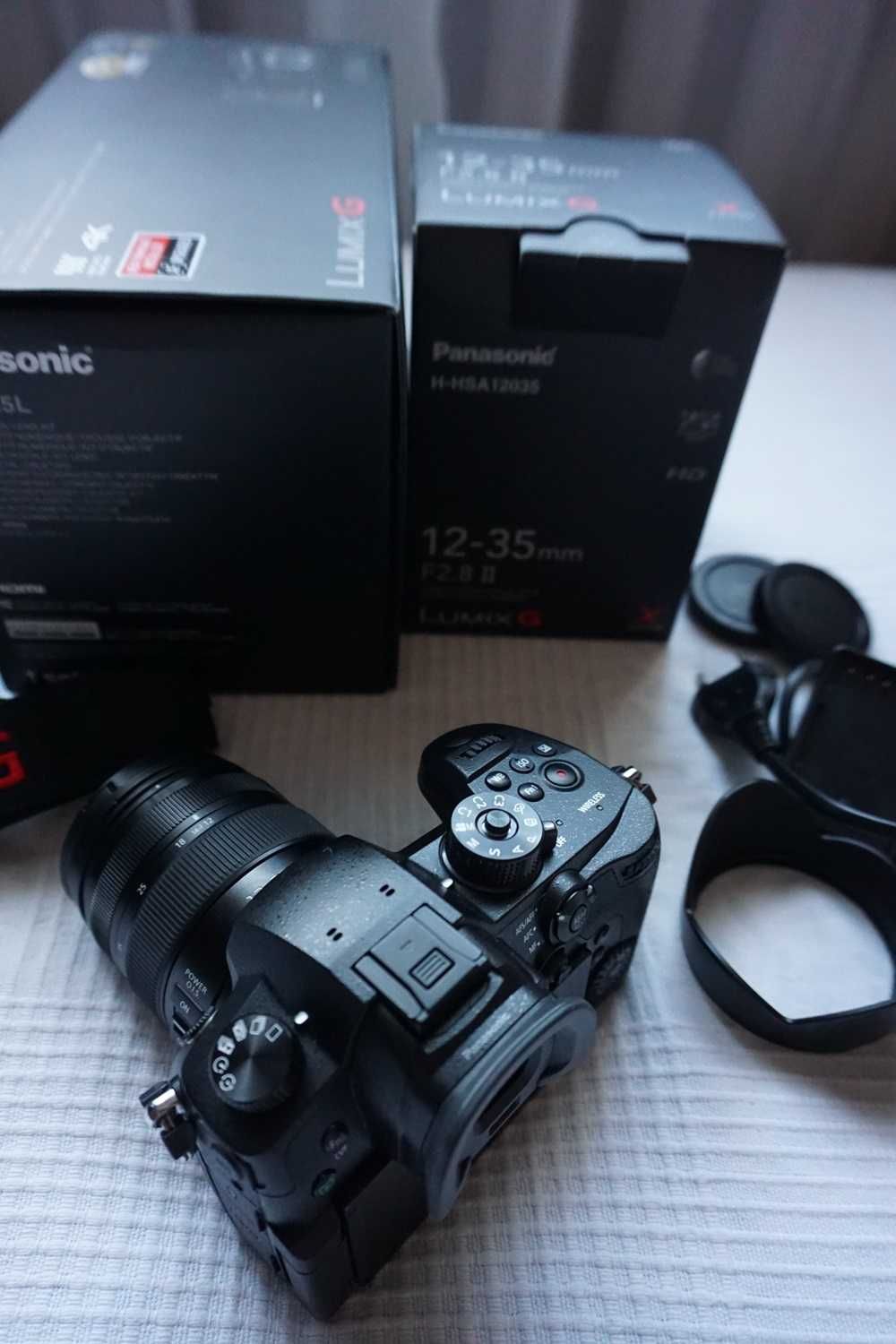 Aparat PANASONIC Lumix DC-GH5 + Obiektyw 12-35mm