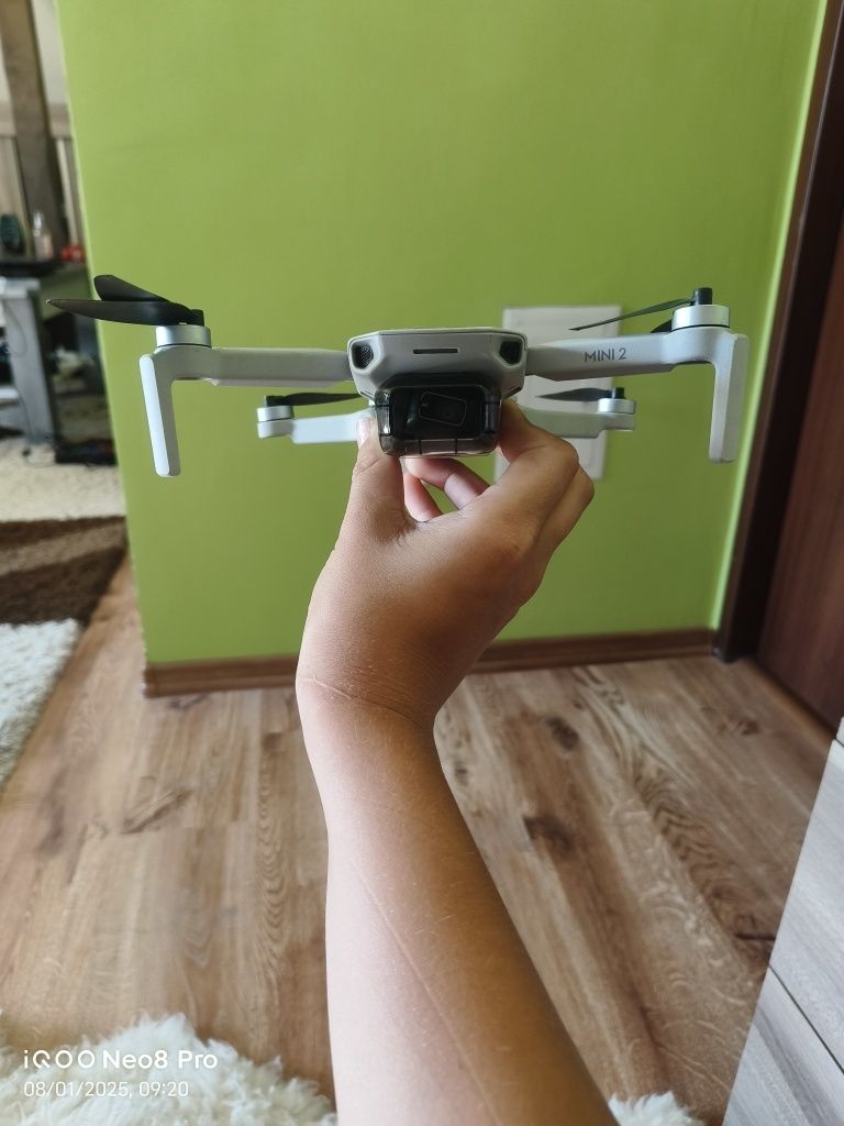 Dron DJI mini 2 dobry stan