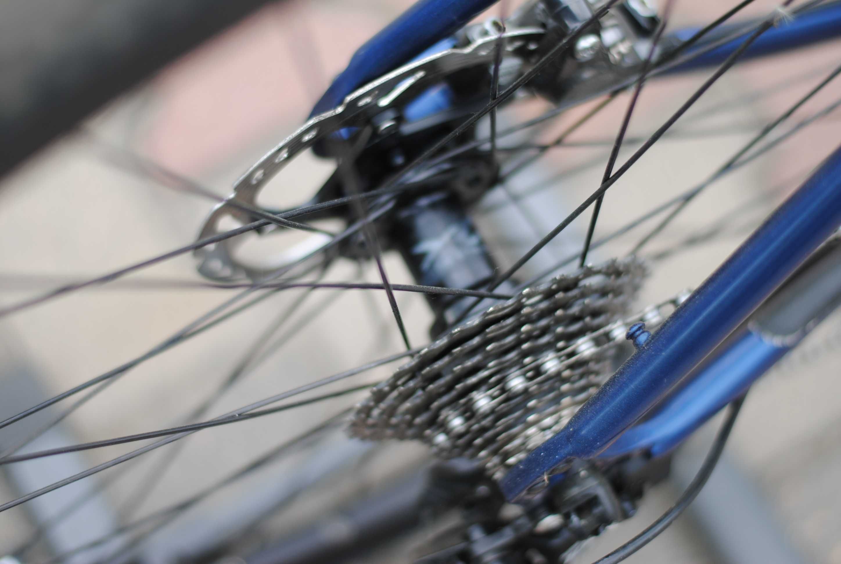 Rower typu gravel osprzęt shimano 105, koła 28, zobacz