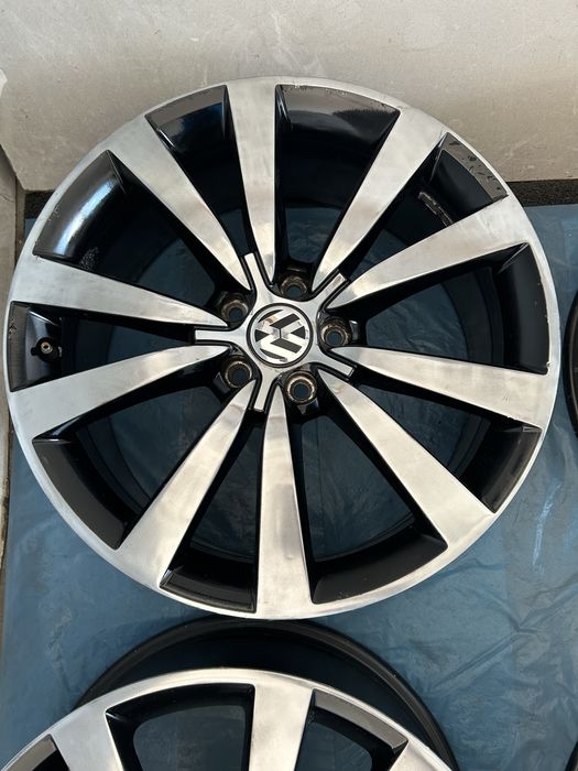 405 Felgi Aluminiowe Oryginał Volkwagen VW R 19 5x112 otwór 57,1