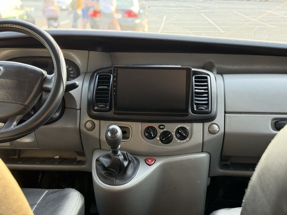 Бус Renault Trafic (1.9dCi) продаж та обмін (мінівен Vivaro Vito T5)