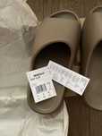 Yeezy Slide Earth Brown 44 VNDS
