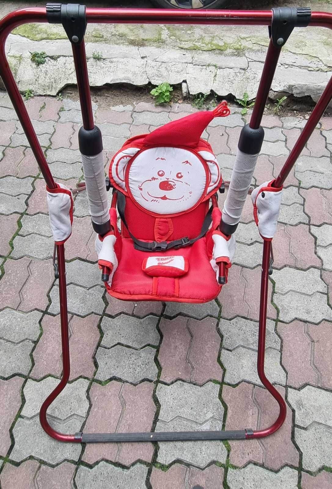 Продам качелю детскую