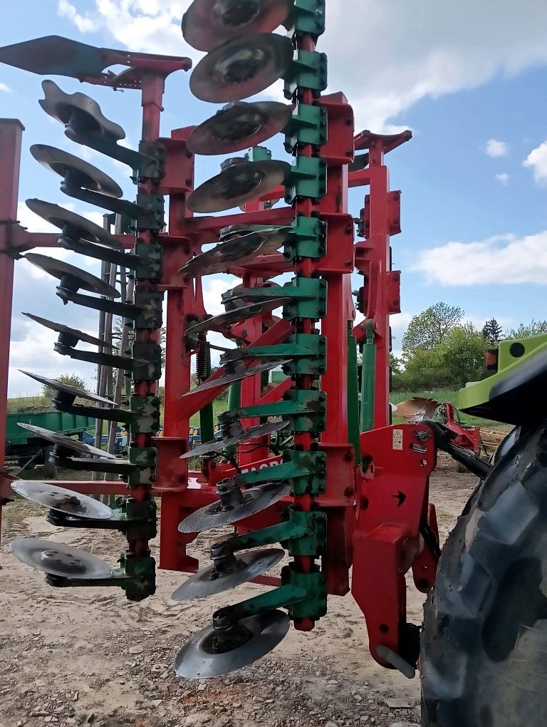 Brona talerzowa Agro-masz 5M