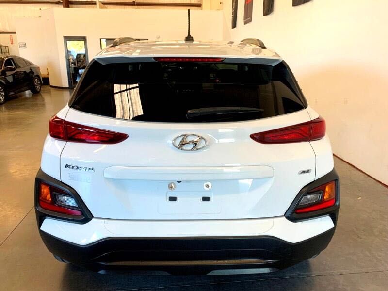 Hyundai Kona SEL