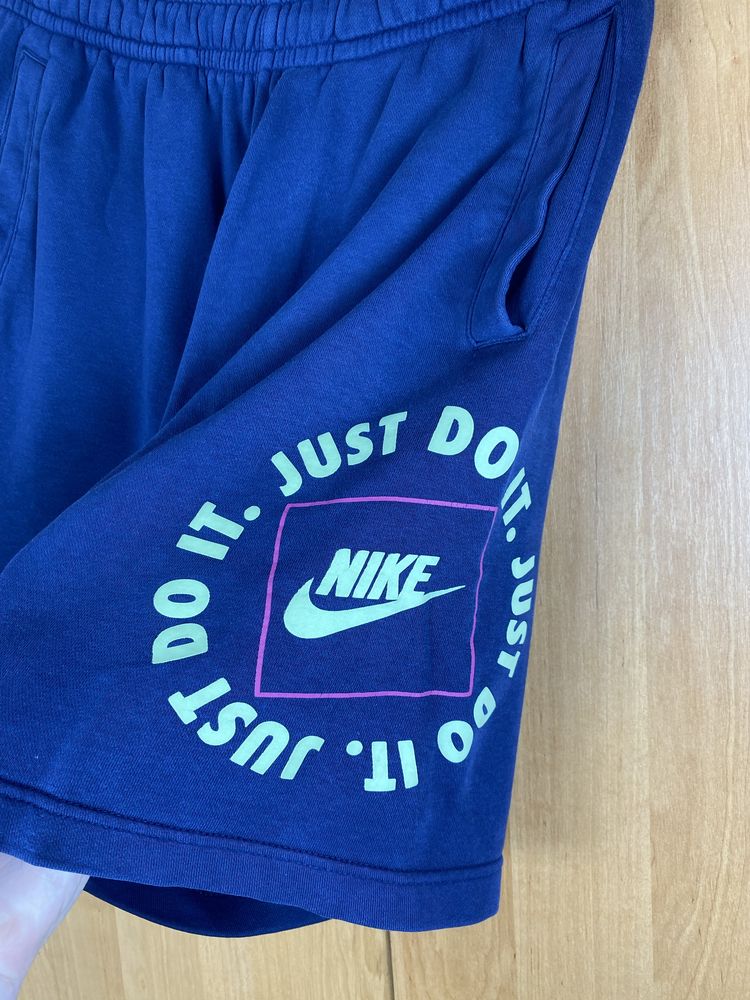 Шорты Nike оригинал S-M