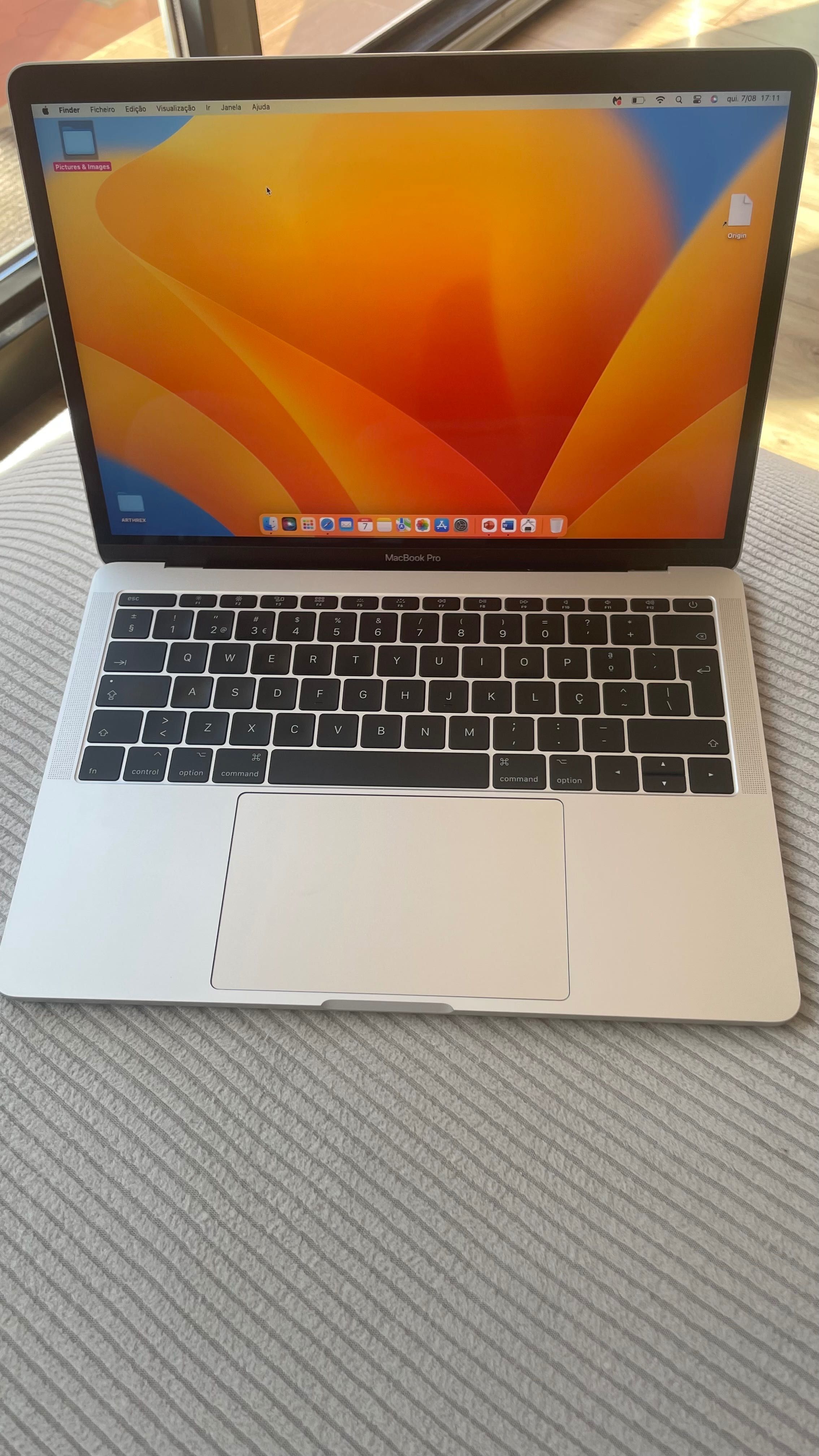 MacBook Pro Prata