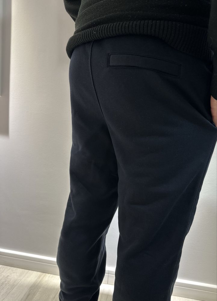 Продаю чоловічі штани на флісі Nike Club Fleece М розмір