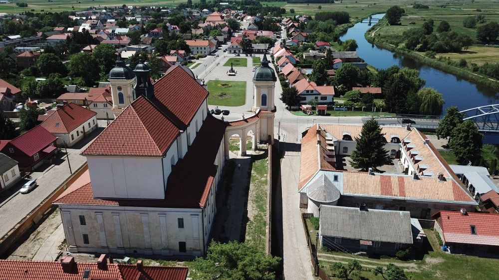 Przystanek Tykocin -Domki całoroczne na Podlasiu z sauną i Netflixem!