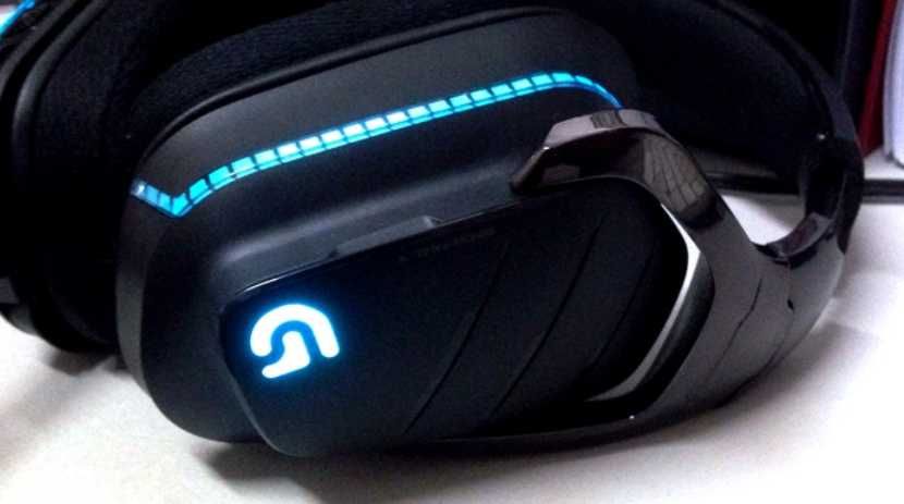 Auscultadores Logitech Artemis RGB como novos