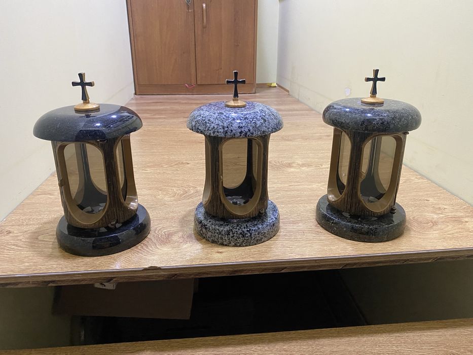 Лампадки з граніту