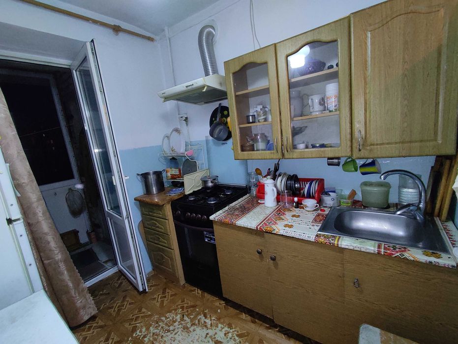 Здається в довготривалу оренду 1-кімн. квартира в м. НОВОЯВОРІВСЬК.