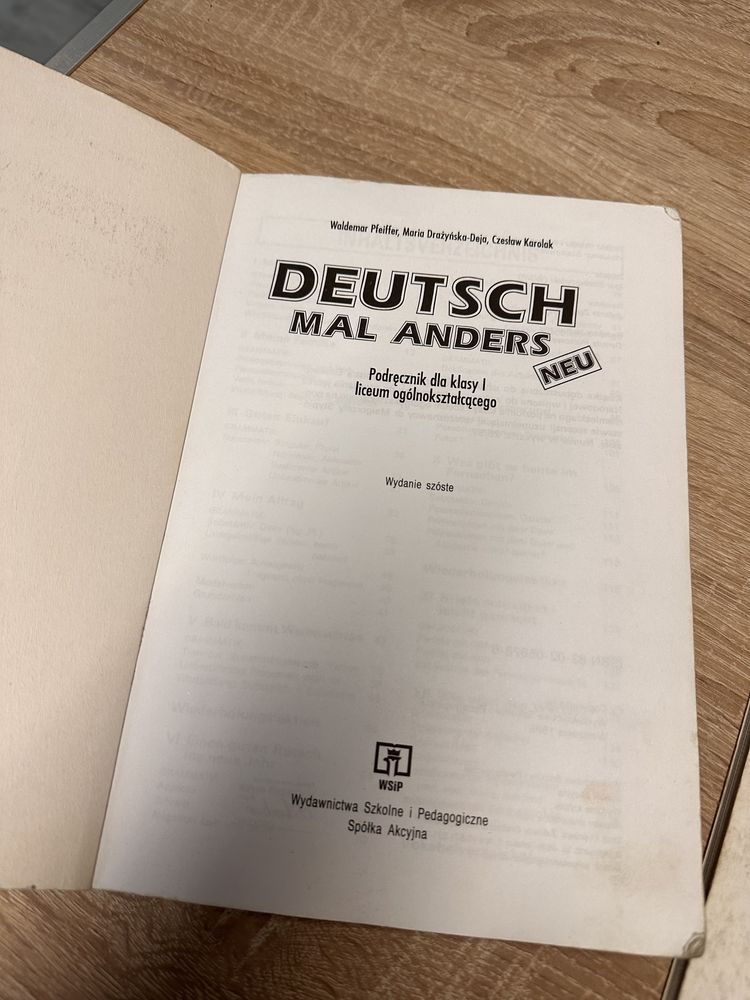 Deutsch mal anders podręcznik i ćw. do j. niemieckiego.Cena za kpl