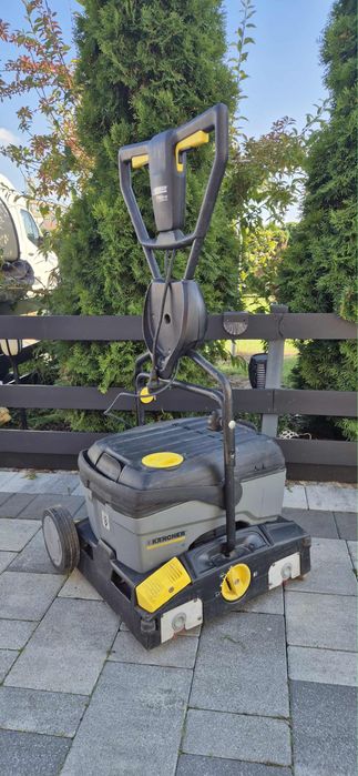 Szorowarka kompaktowa walcowa Karcher BR 40/10C 230V