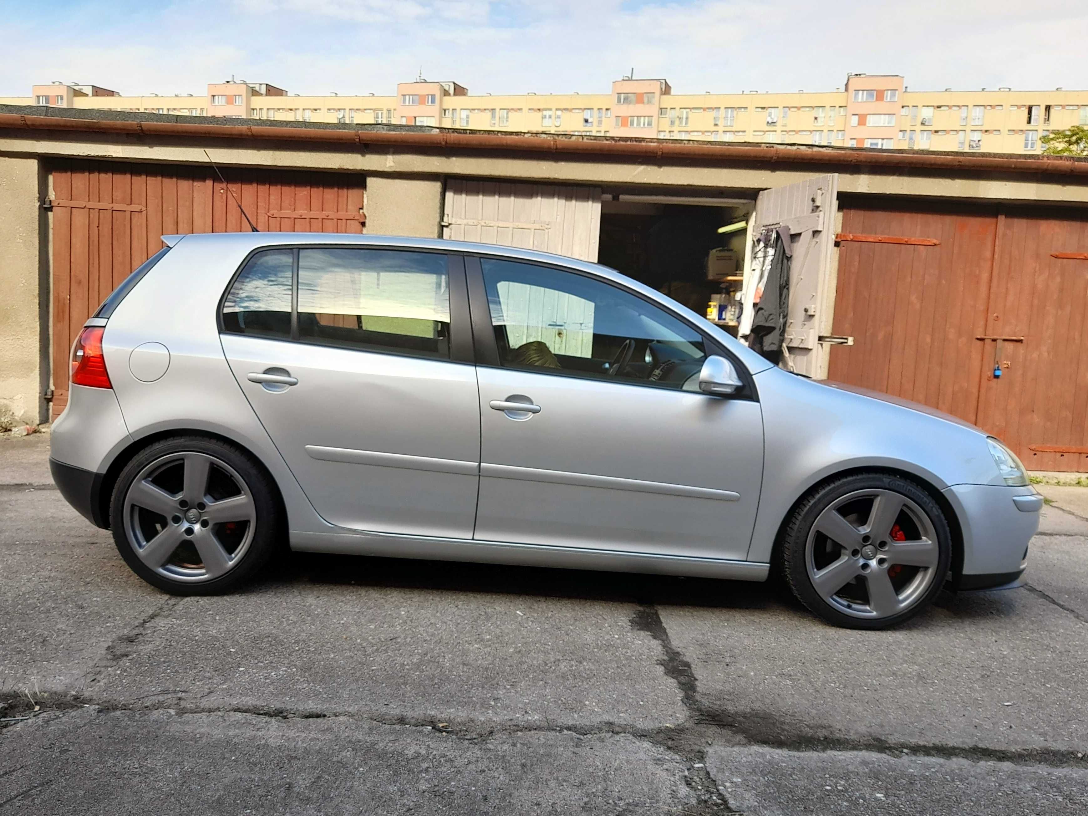Felgi RONAL oryginał 18 8J ET43 VW AUDI S-Line RS4 RS6 Opony 215/40/18