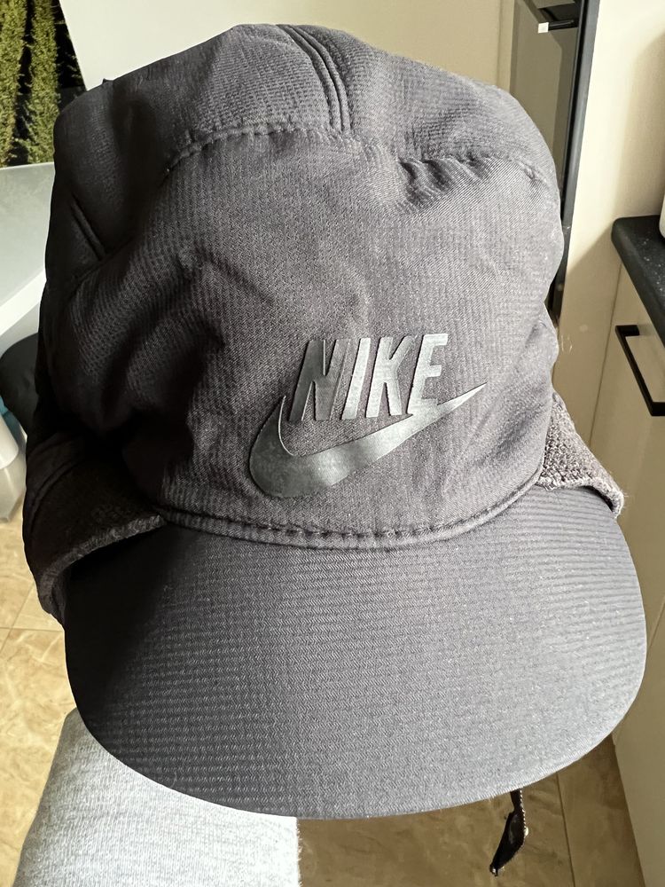 Czapka nike dziewczęca