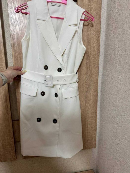 Біла міні сукня-піджак, розмір XS