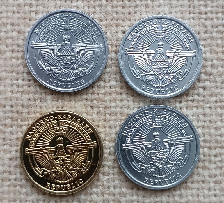 Монеты мира на ввбор