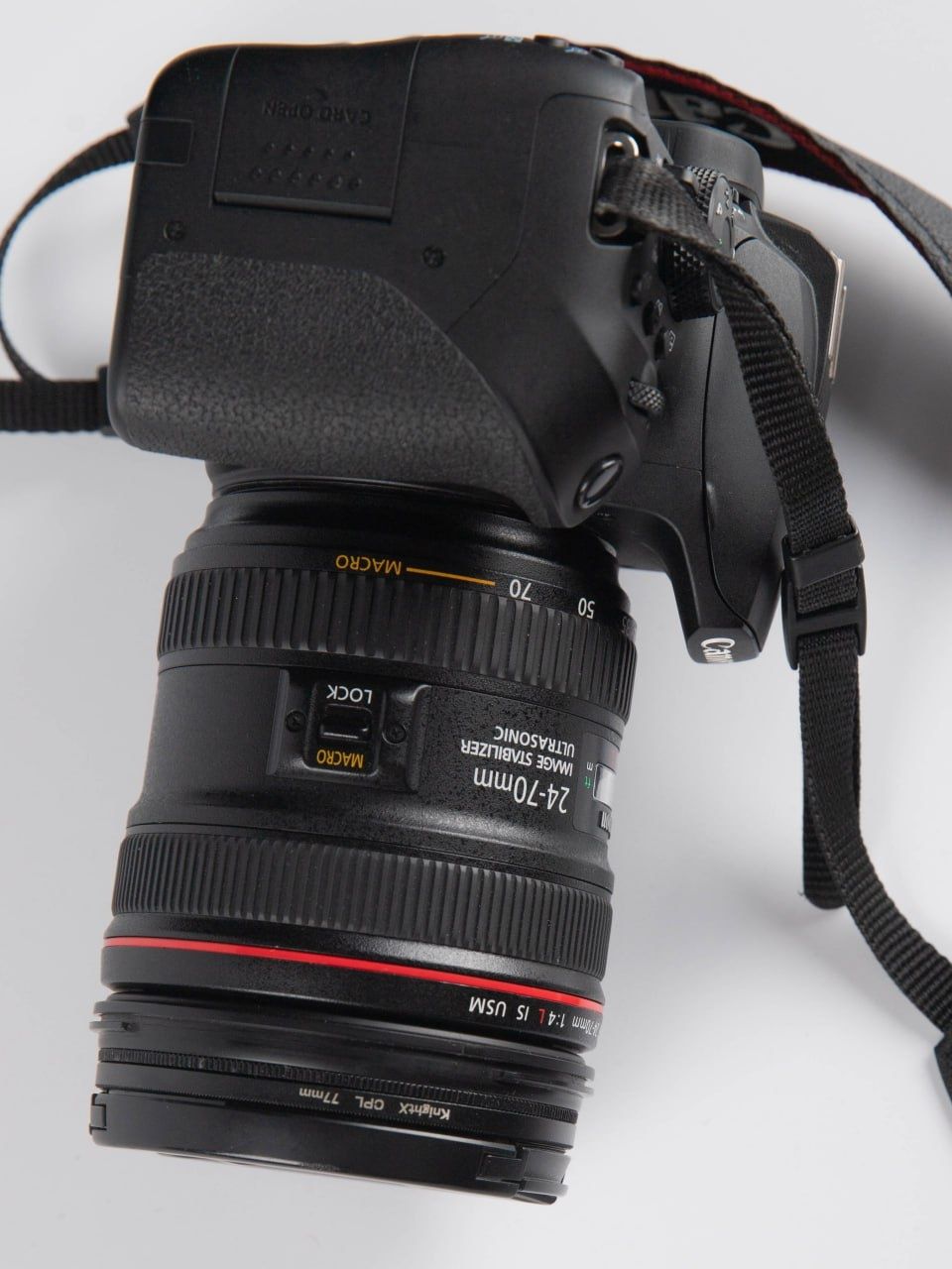 Canon 850D з двома обьективами