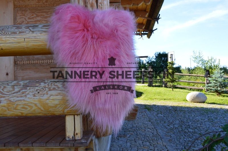 Skóra Owcza Island Pudrowy Róż 90-110 cm Naturalna Wełna Owcza