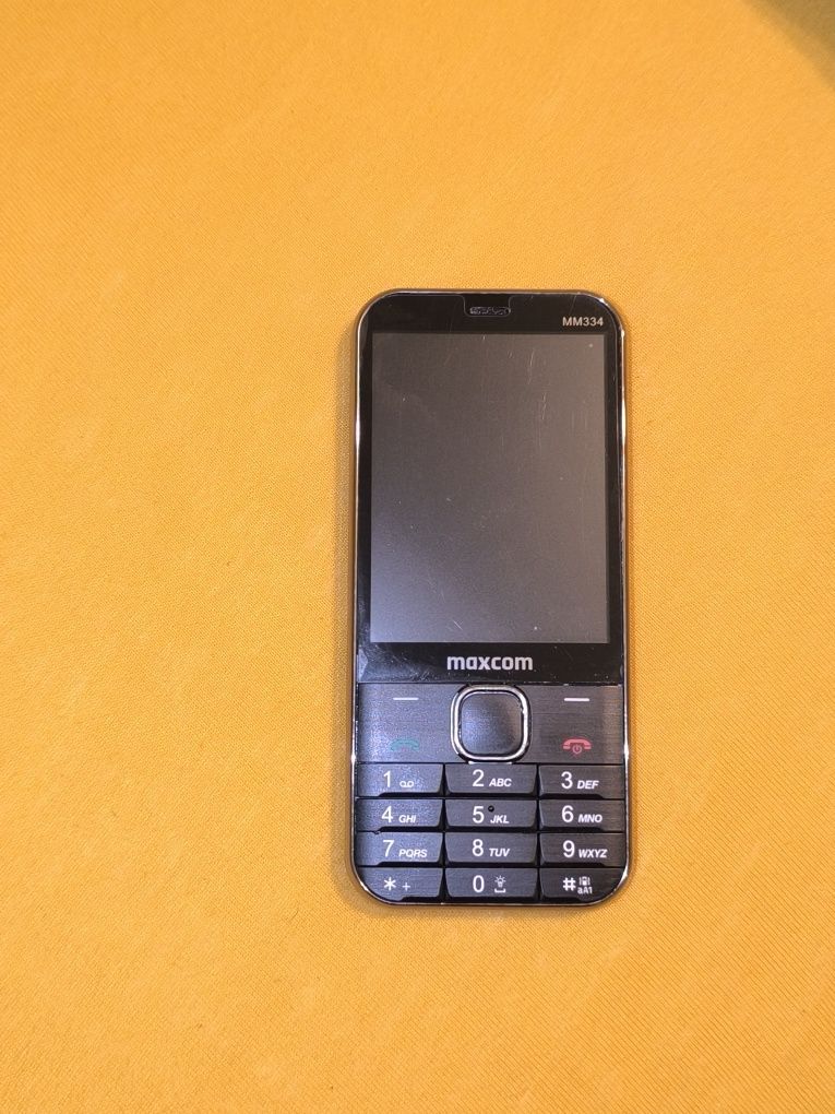 Telefon komórkowy dla seniora Maxcom MM334