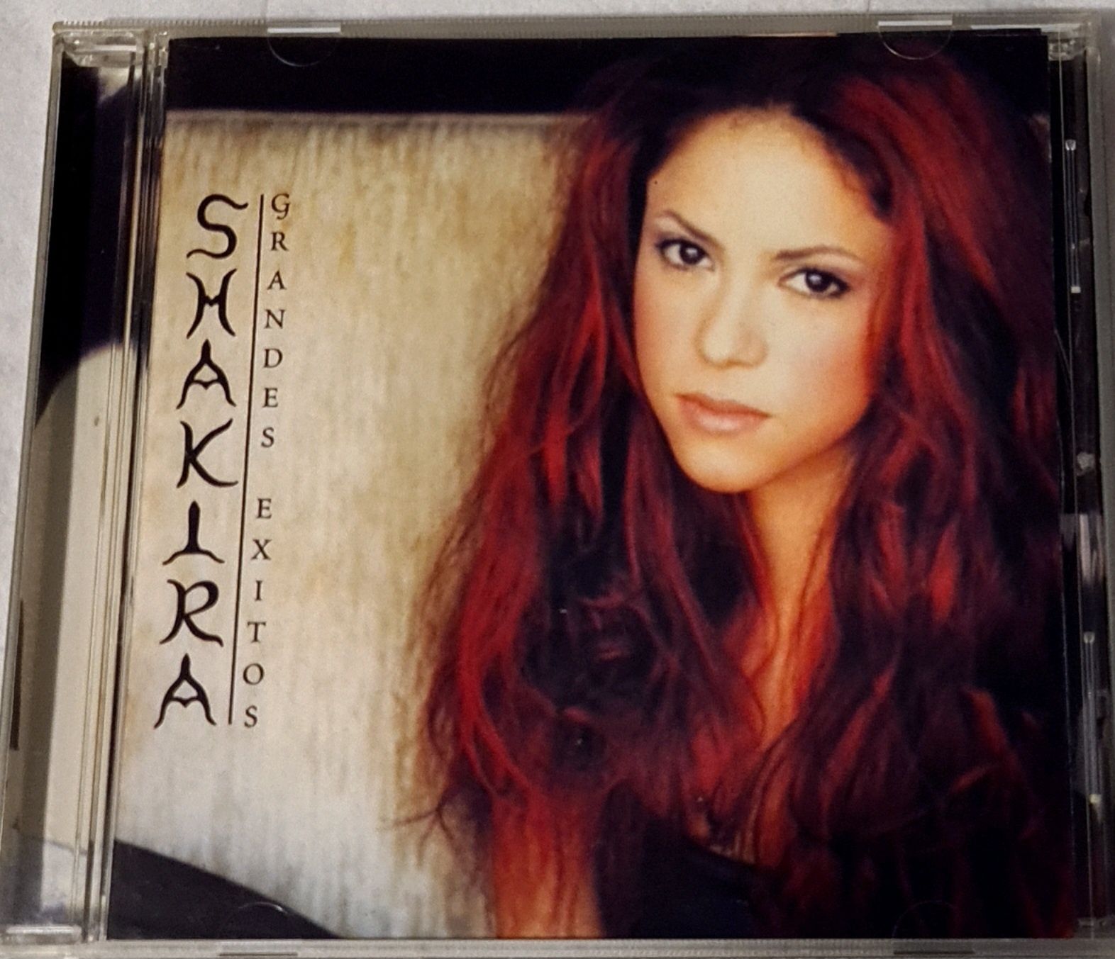 Shakira CD диск Grandes Exitos