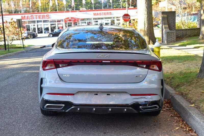 2023 Kia K5 GT-Line