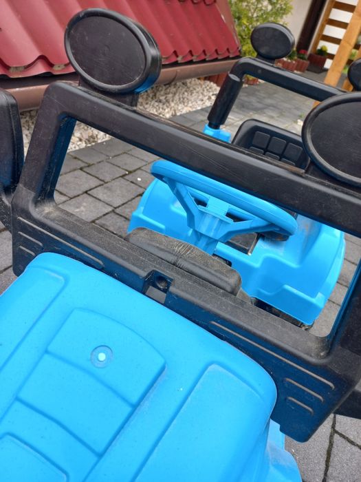 Samochód, traktor, traktorek, auto, na pedały.