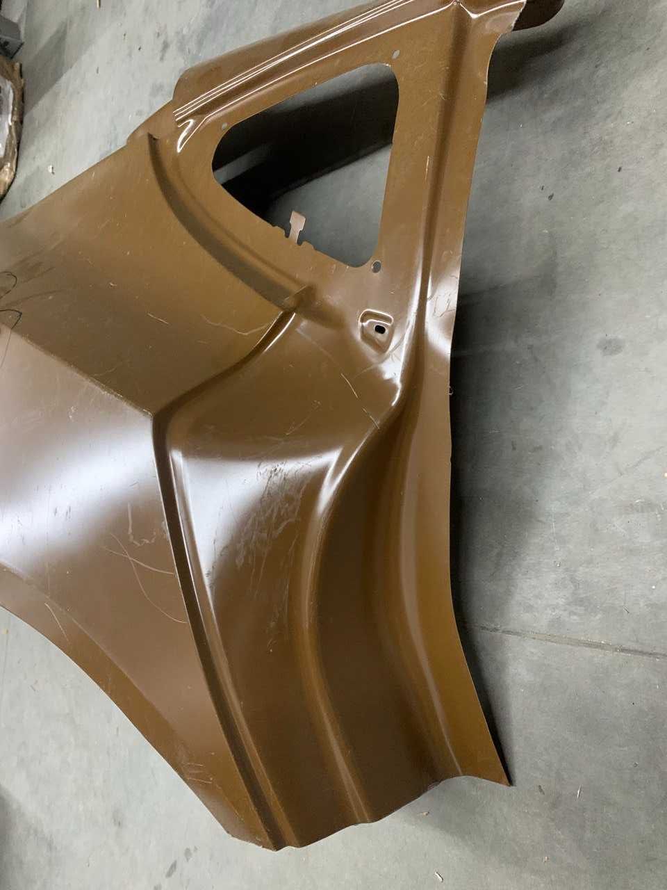 Крыло заднее правое (Филенка) Tesla Model 3