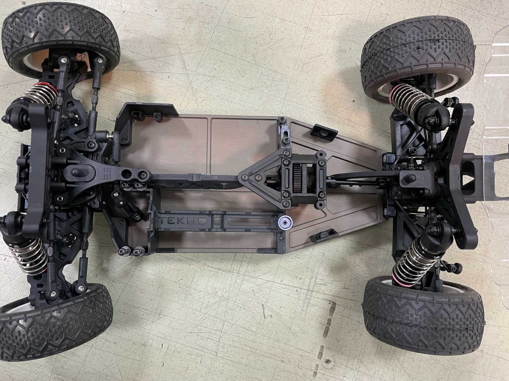 Model rc Tekno EB410.2 4×4 buggy 1:10