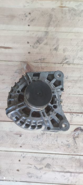 Alternator renault Kangoo III dacia 1.5dci 1.9dci valeo